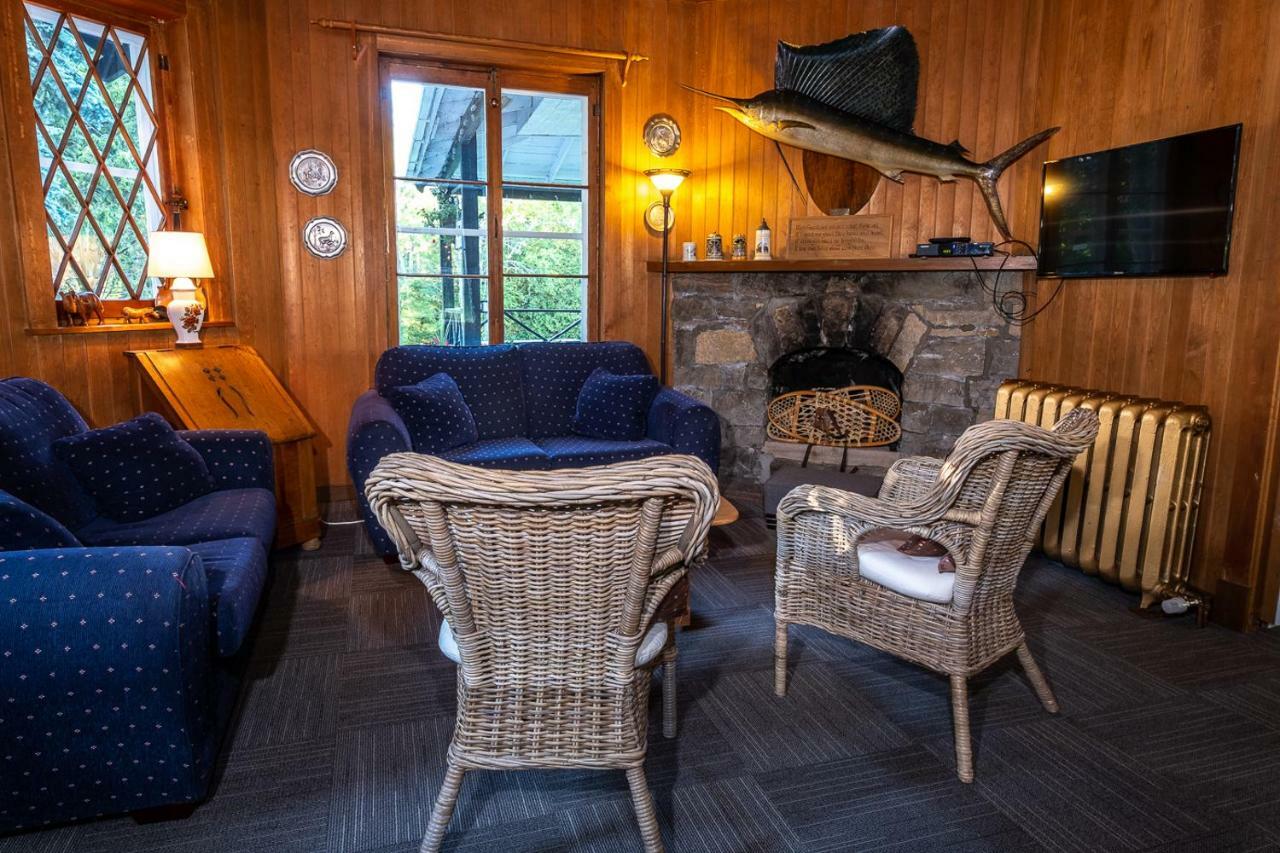 Auberge Les Sources 라말베 외부 사진